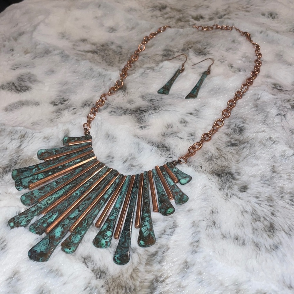 Bronze and Turquoise Stone Jewelry Set
